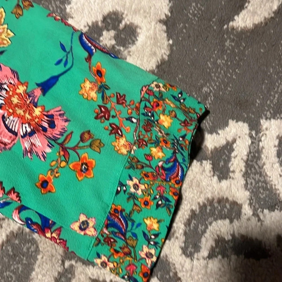 Anthropologie fig and flowers blouse. Excellent condition. Floral multicolored. - Picture 3 of 6